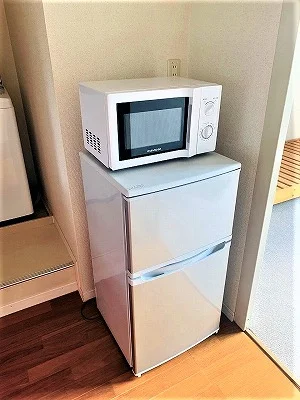 冷蔵庫・電子レンジ　(実際とは異なる場合が御座います)