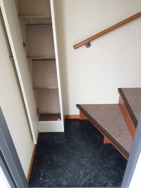 シューズボックス