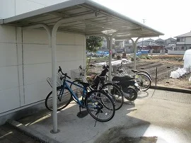 屋根付き駐輪場