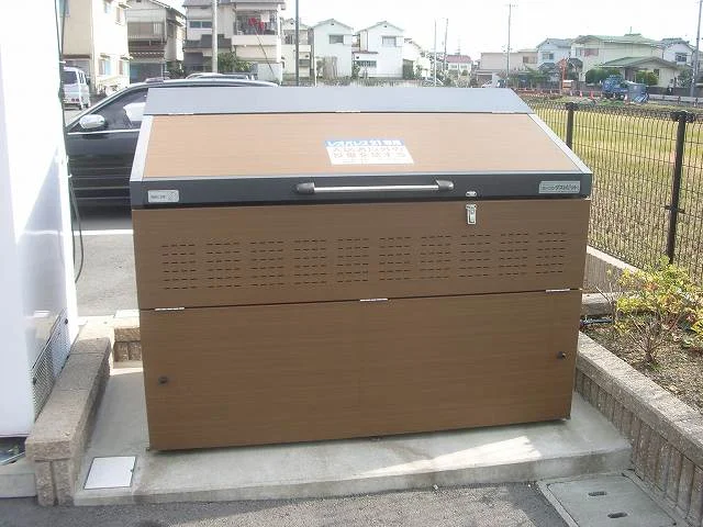 ゴミ置き場