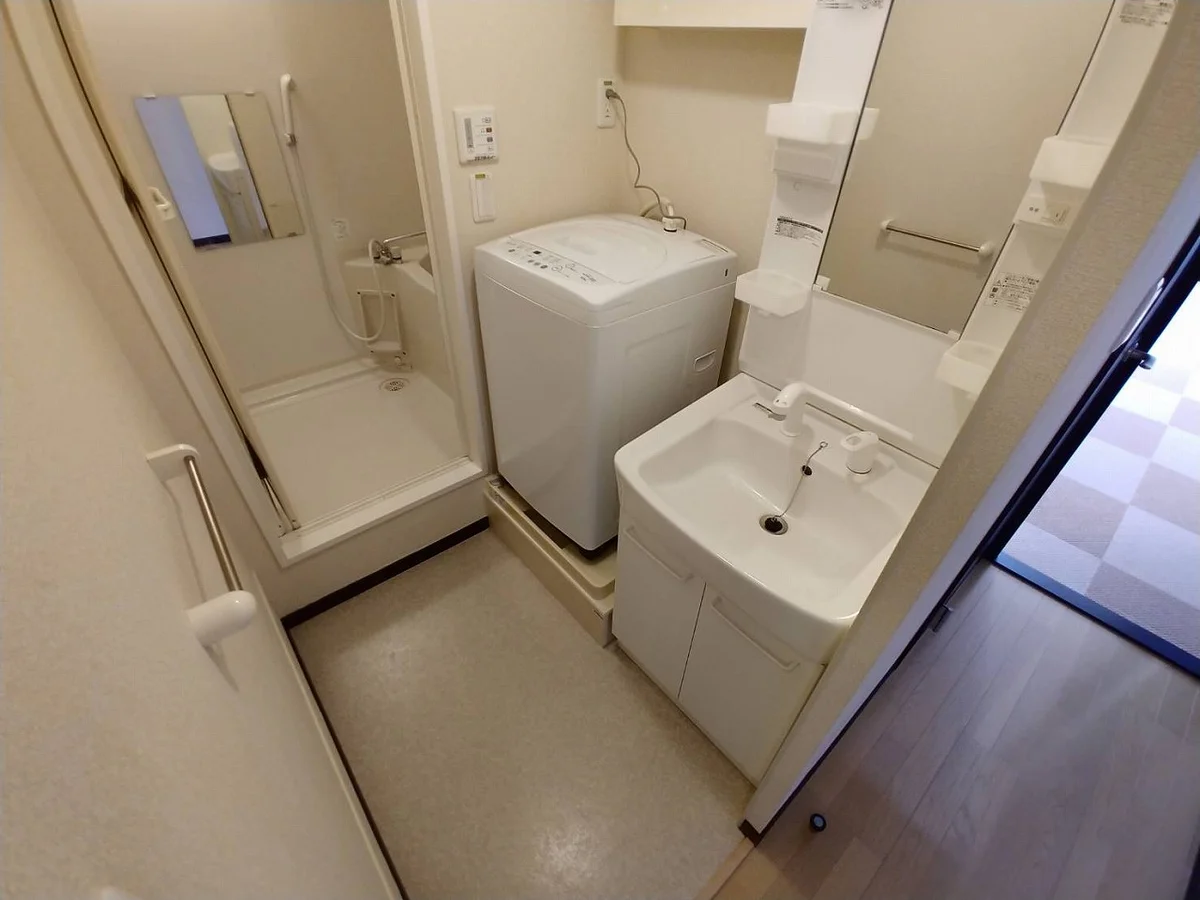 洗面所周辺状況