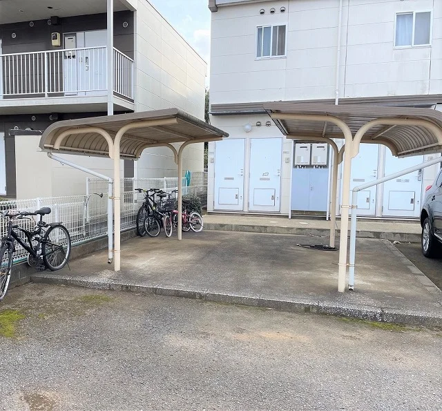 屋根付き駐輪場