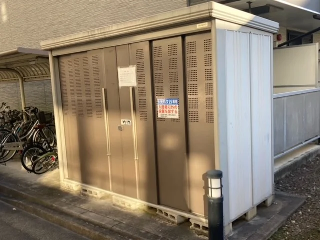 ごみ置き場