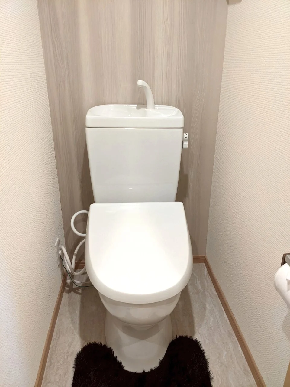 ウォシュレット付きのきれいなトイレ♪