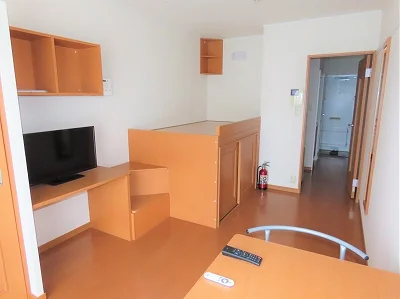 ハイベッドタイプのお部屋です