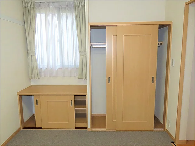 収納が豊富なお部屋です