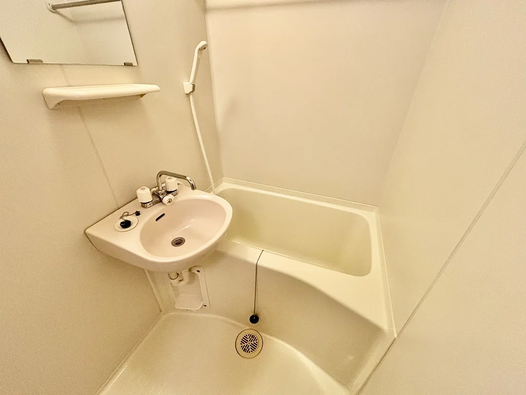 設備・仕様は号室により異なる為、現状を優先いたします。