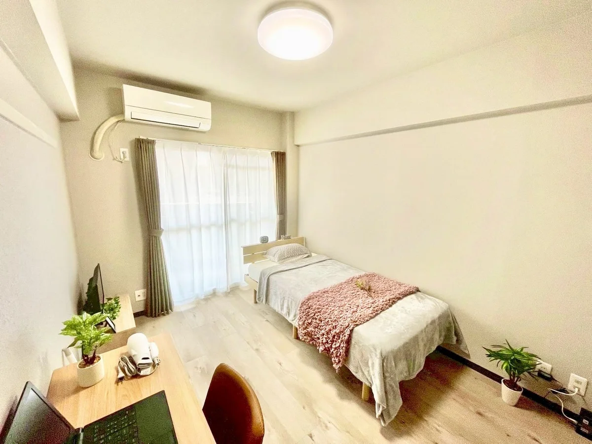 ※撮影用の観察植物・食器調理器具・雑貨類等はございません。※写真は現況優先