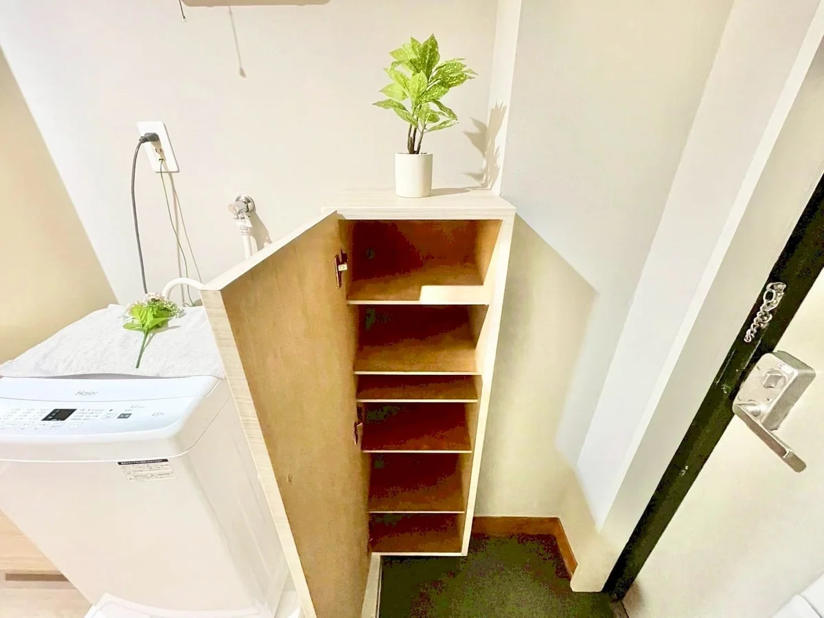 ※撮影用の観察植物・食器調理器具・雑貨類等はございません。※写真は現況優先