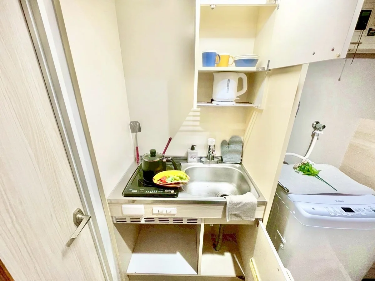 ※撮影用の観察植物・食器調理器具・雑貨類等はございません。※写真は現況優先