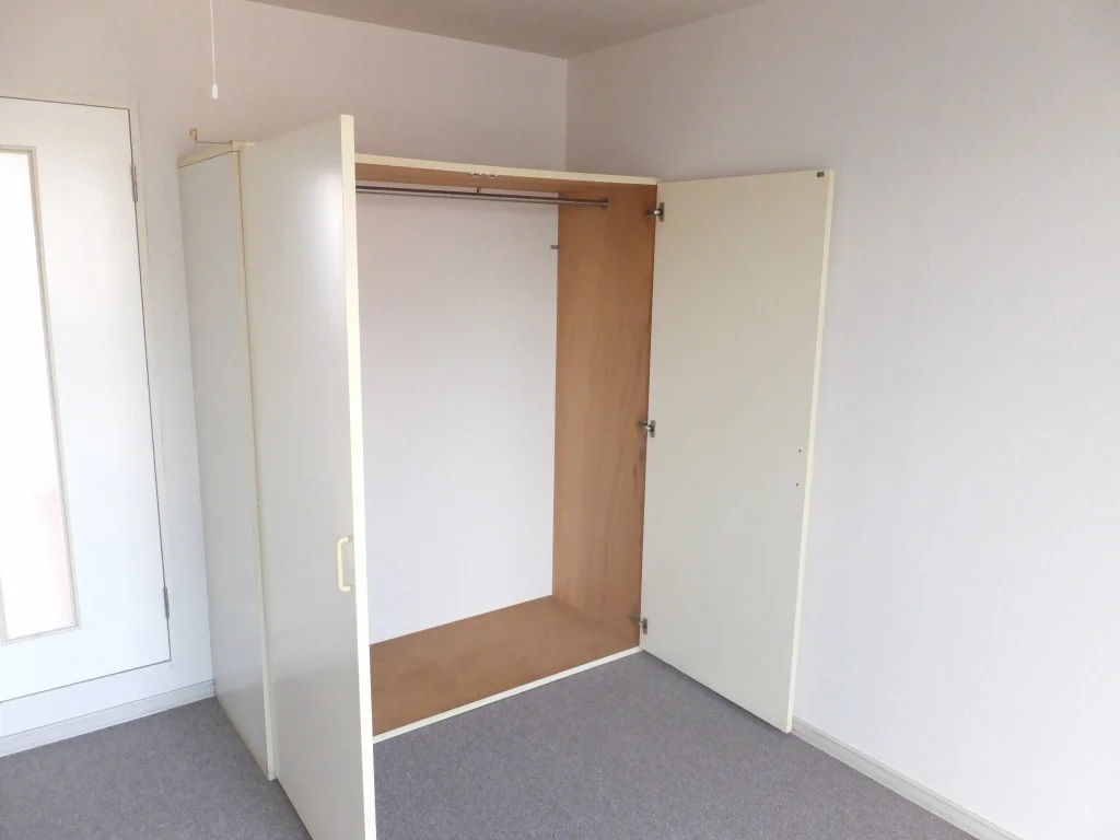 大型クローゼット付。