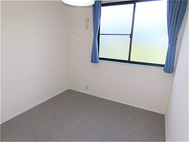 2階に2部屋ある間取りです