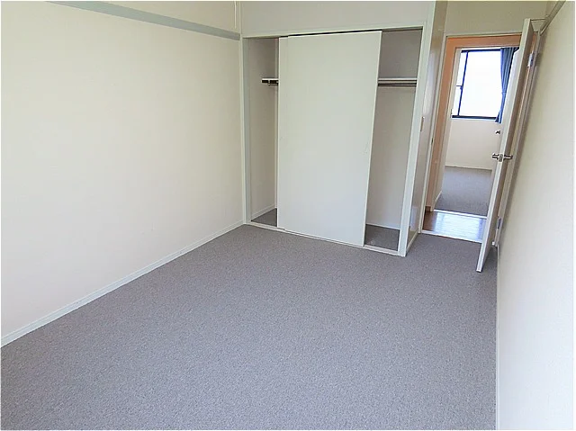 カーペットのお部屋です