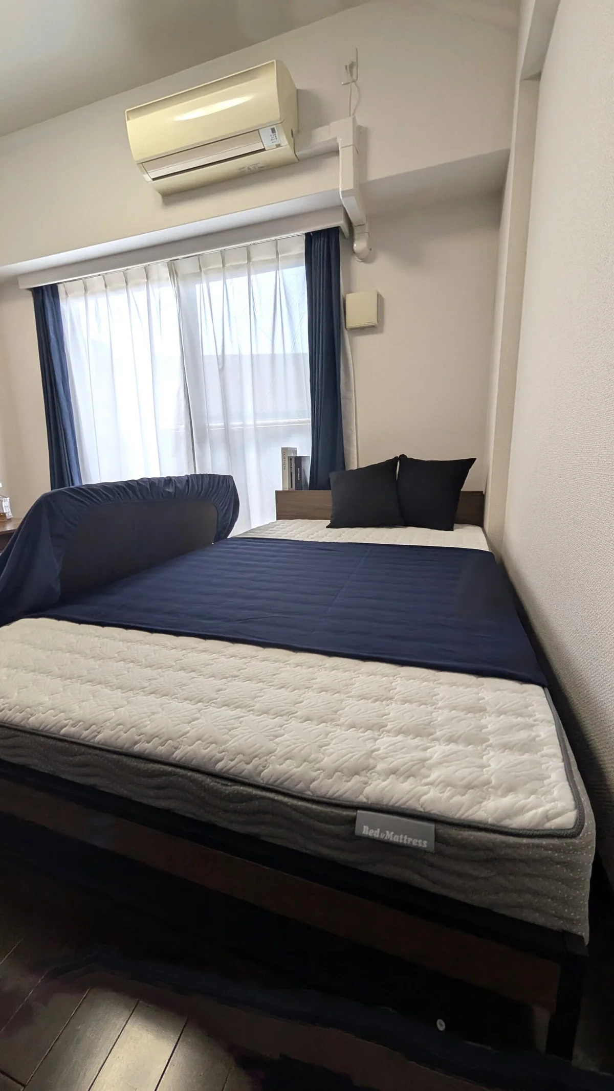 ふかふか木製ベッド♪雰囲気良し♪