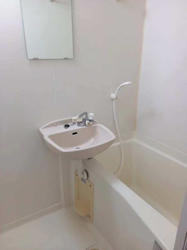 浴室（洗面台付き）