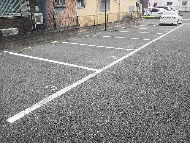 写真と現状が異なる場合は現状を優先します。