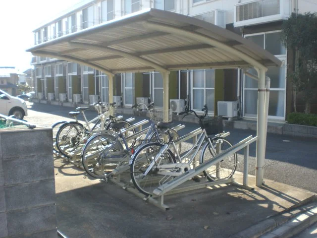 屋根付き駐輪場