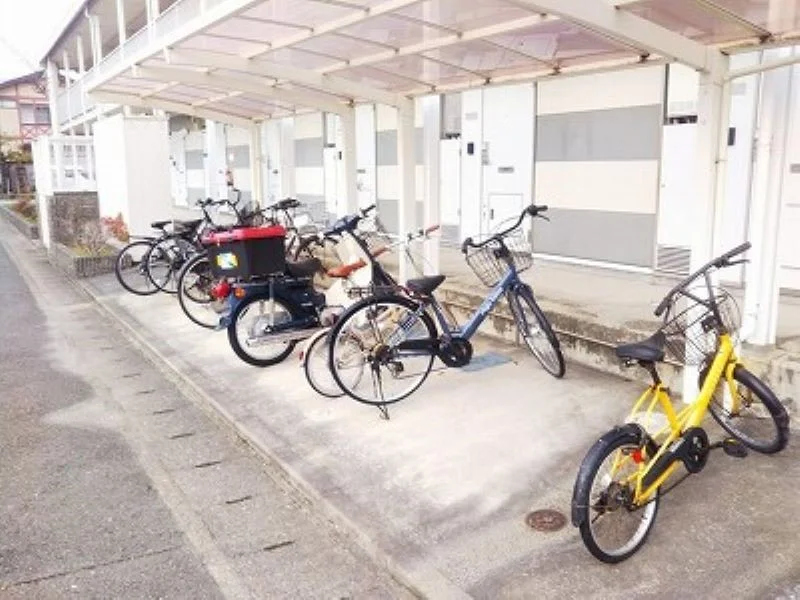 設備仕様は号室により異なる為、現況を優先とします。