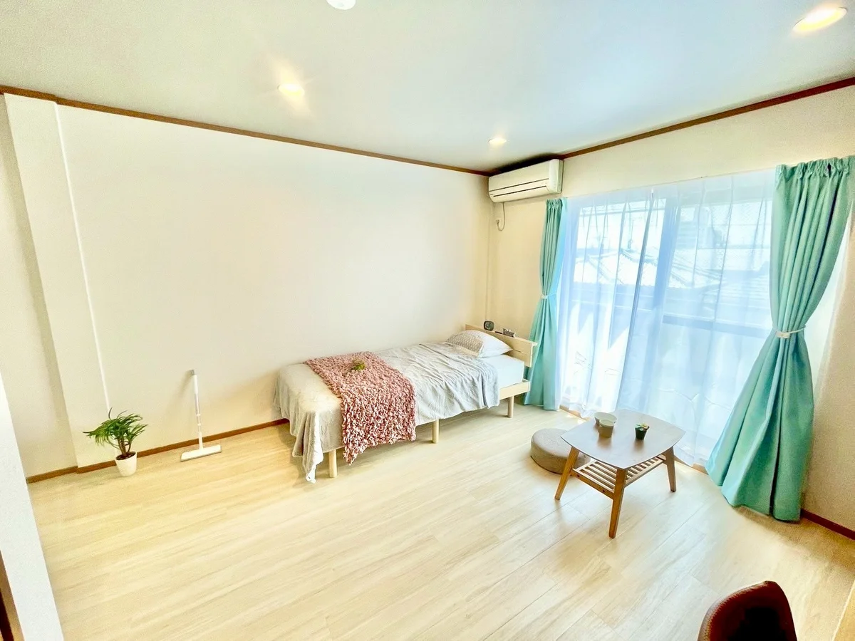 ※撮影用の観察植物・食器調理器具・雑貨類等はございません。※写真は現況優先