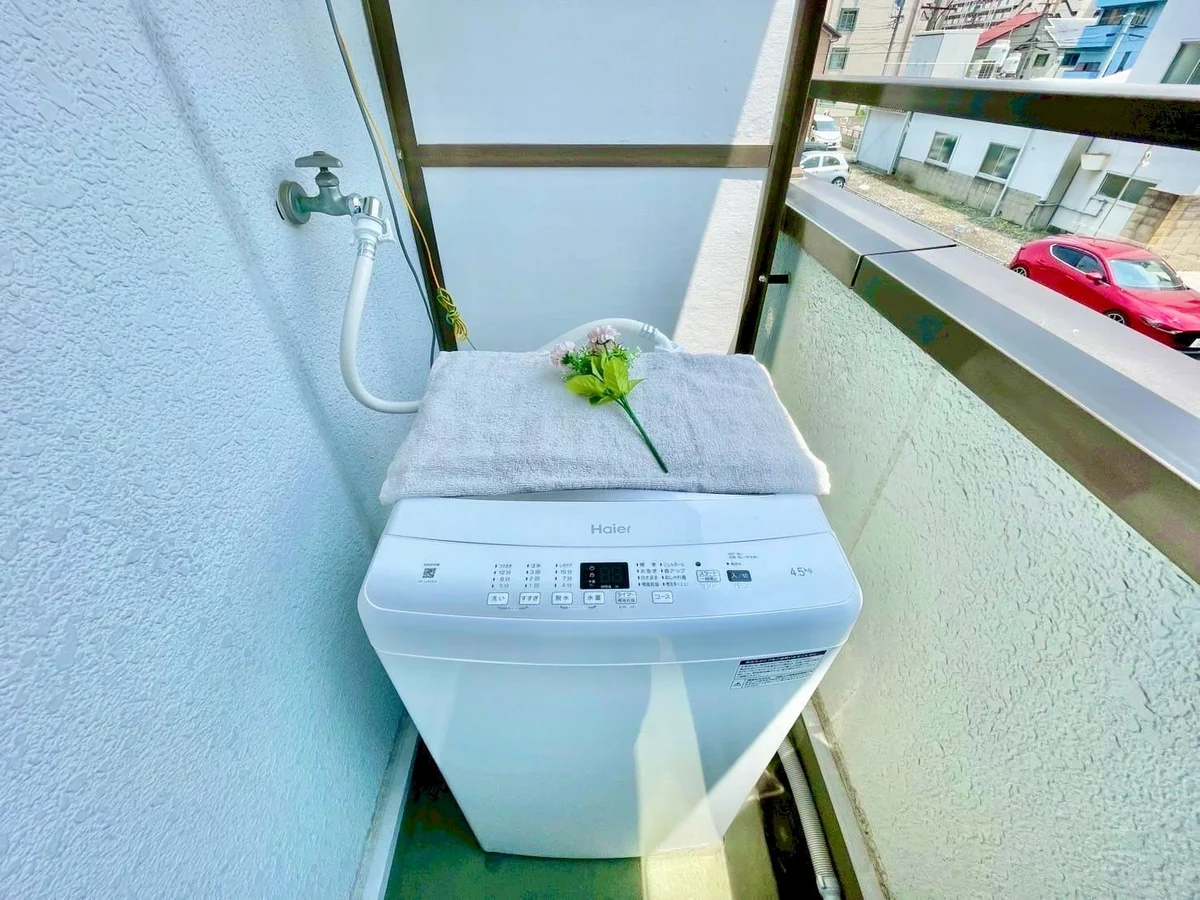 ※撮影用の観葉植物・食器調理器具・雑貨類等はございません。※図面・写真は現況優先。