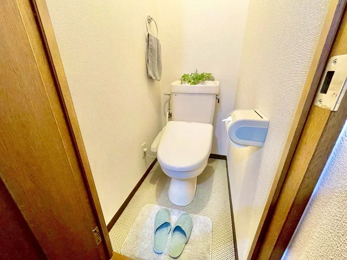 ※撮影用の観葉植物・食器調理器具・雑貨類等はございません。※図面・写真は現況優先。