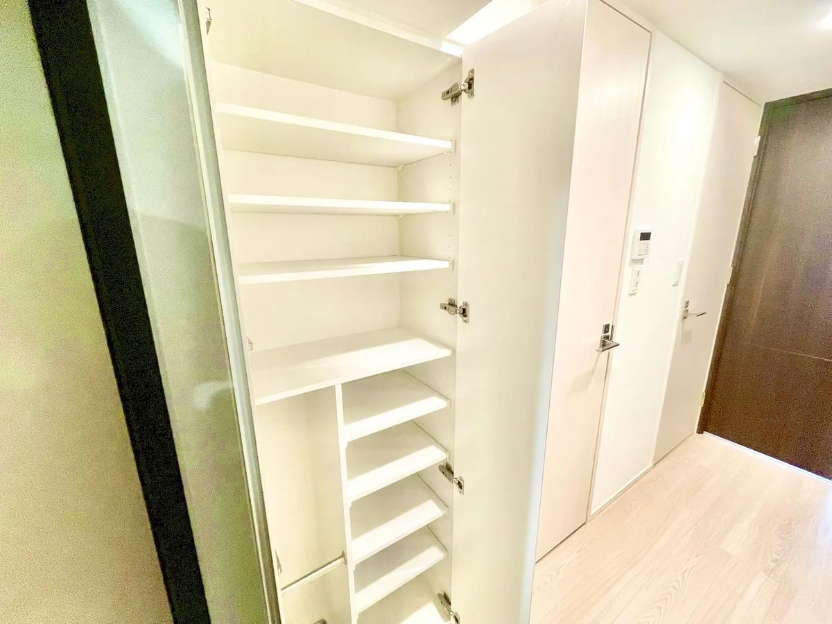 ※撮影用の観察植物・食器調理器具・雑貨類等はございません。※写真は現況優先