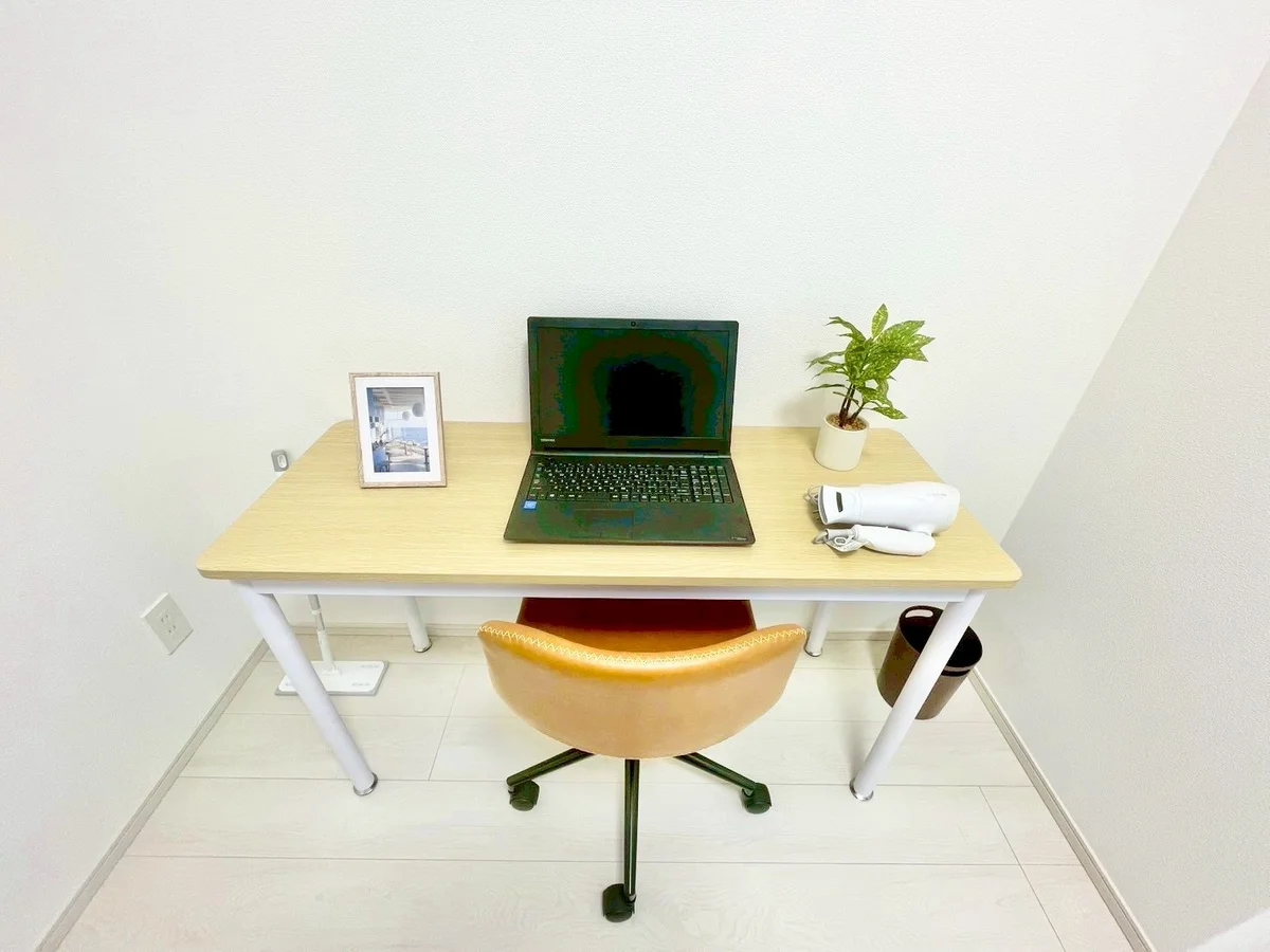 ※撮影用の観察植物・食器調理器具・雑貨類等はございません。※写真は現況優先