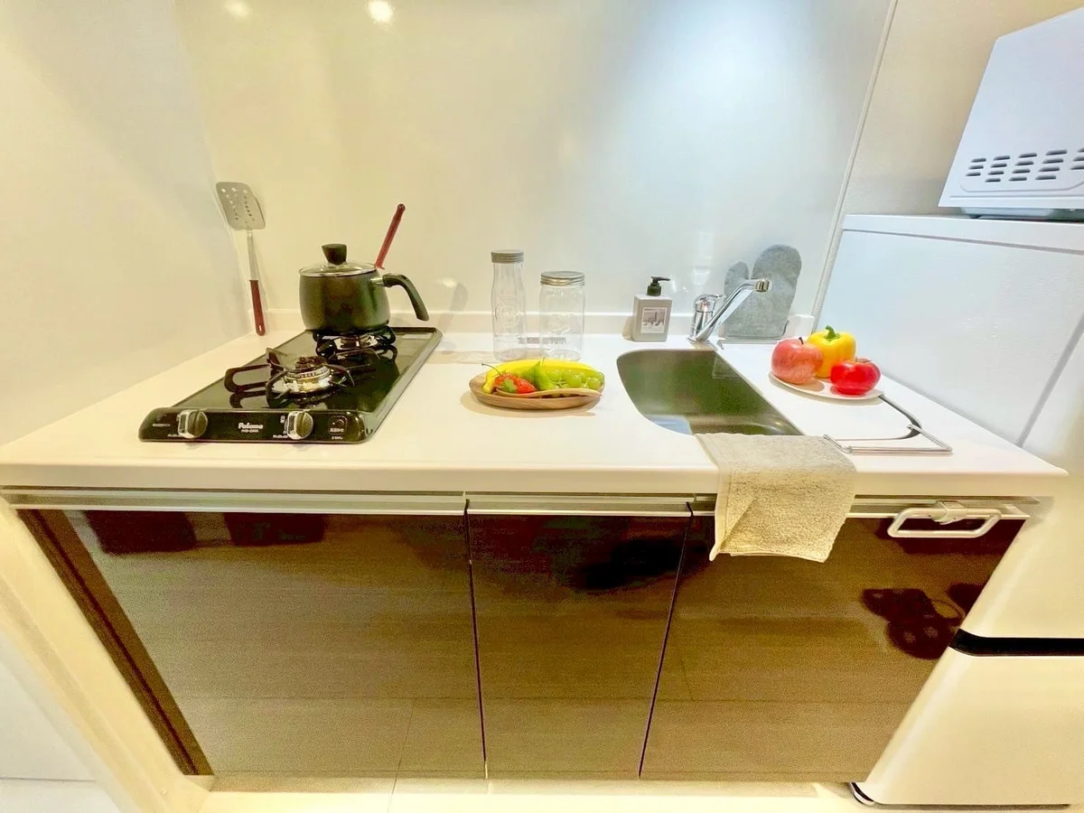 ※撮影用の観察植物・食器調理器具・雑貨類等はございません。※写真は現況優先