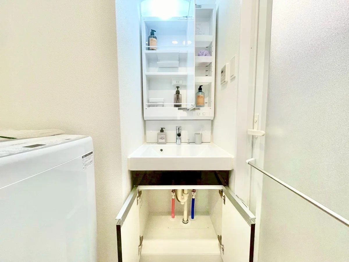 ※撮影用の観察植物・食器調理器具・雑貨類等はございません。※写真は現況優先