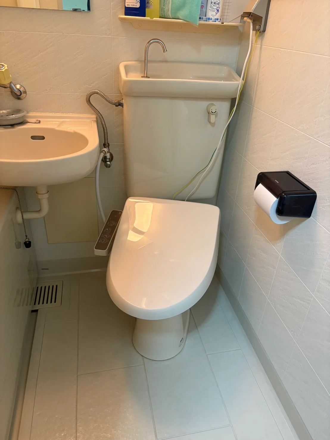 ウォシュレット完備