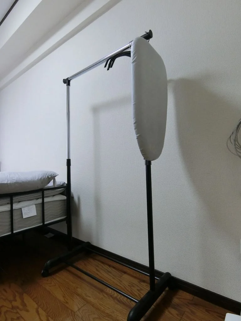 ハンガーパイプ&アイロン台