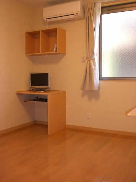 テレビ付きです。