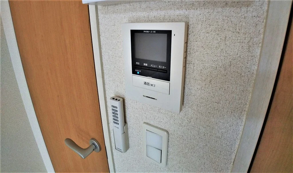 モニター付きインターフォン