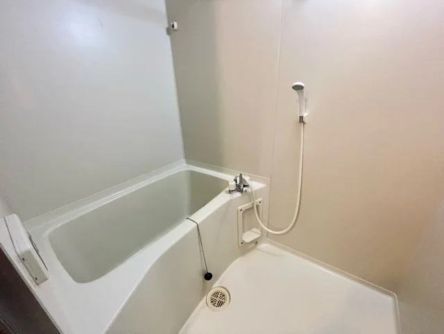 設備・仕様は号室により異なる為、現況を優先いたします。