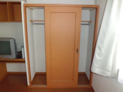 クローゼットの中は・・・