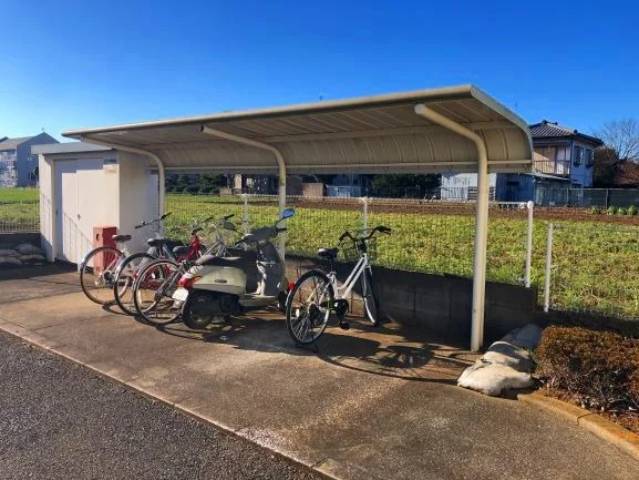 屋根付き駐輪場