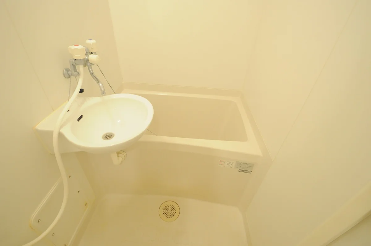 備品や設備仕様は号室等により異なります現地をご確認下さい。