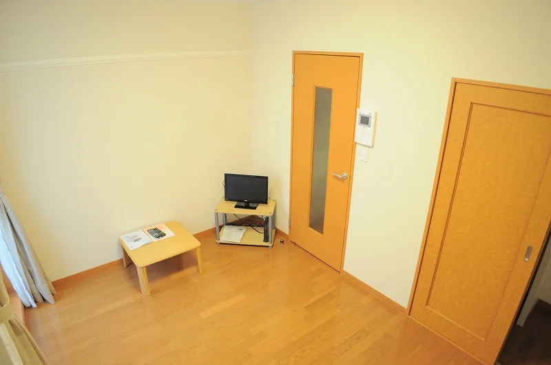 1Fフローリング。