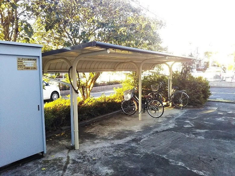 駐輪場完備