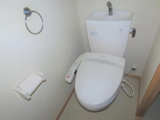 お風呂、トイレは完全別です