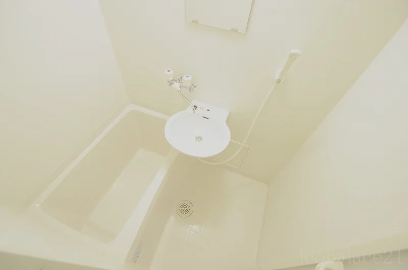 バス・トイレ別です。同タイプの写真です。