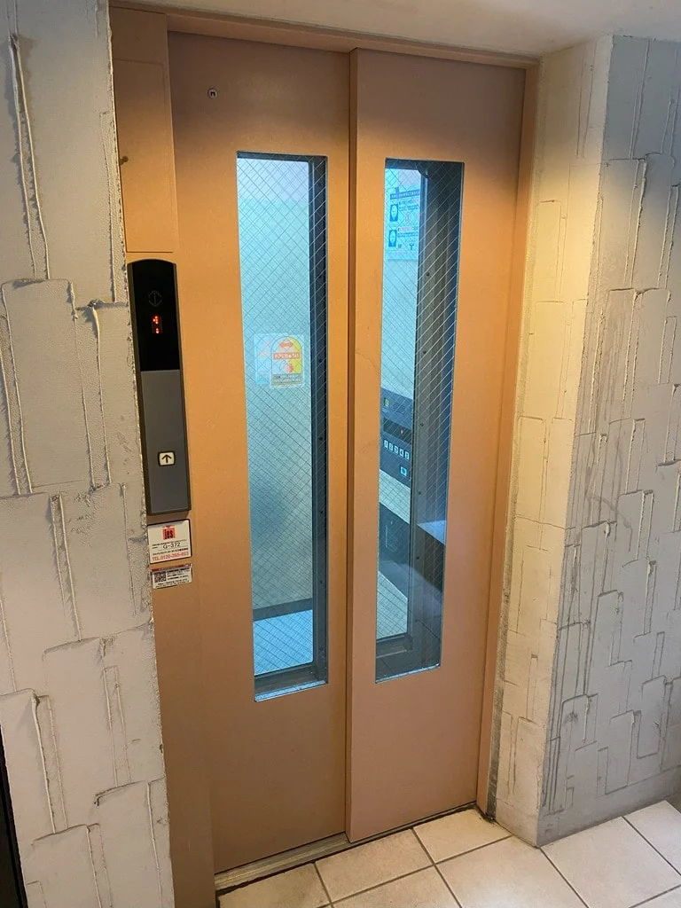 エレベーター