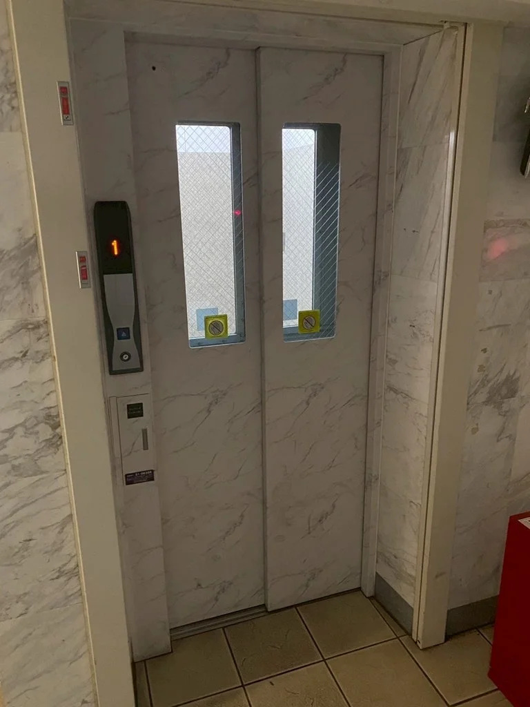 エレベーター