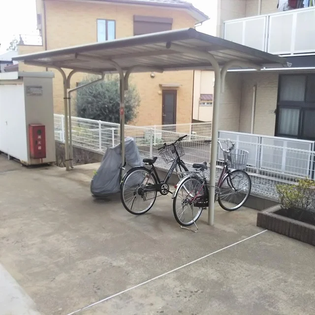 駐輪場完備