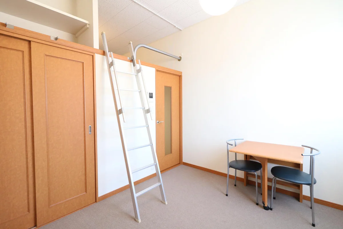 新入学生には安心！家具家電付で、すぐに新生活をスタート！