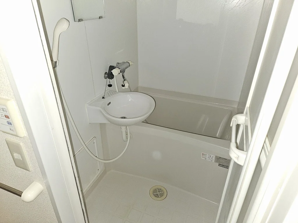 備品や設備仕様は号室等により異なります現地をご確認下さい。