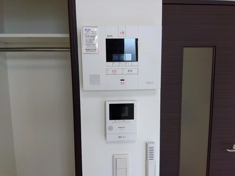 モニターホン完備