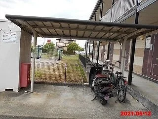 屋根付き駐輪場