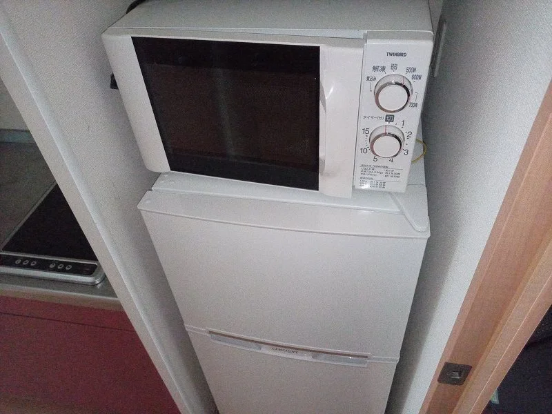 冷蔵庫、電子レンジ