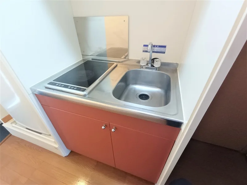 コンロは2口コンロです。